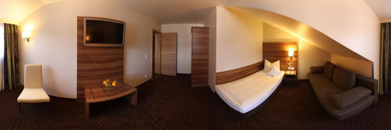 Vilstaler Hof Landgasthof & Hotel Rottersdorf 외부 사진